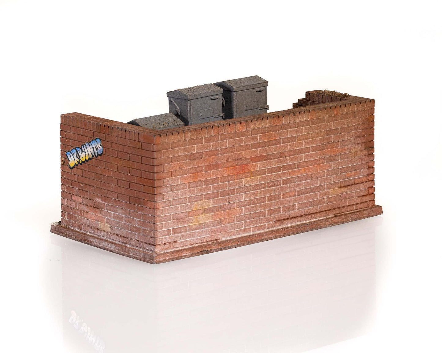 Retaining Wall with Relay Boxes (A002)