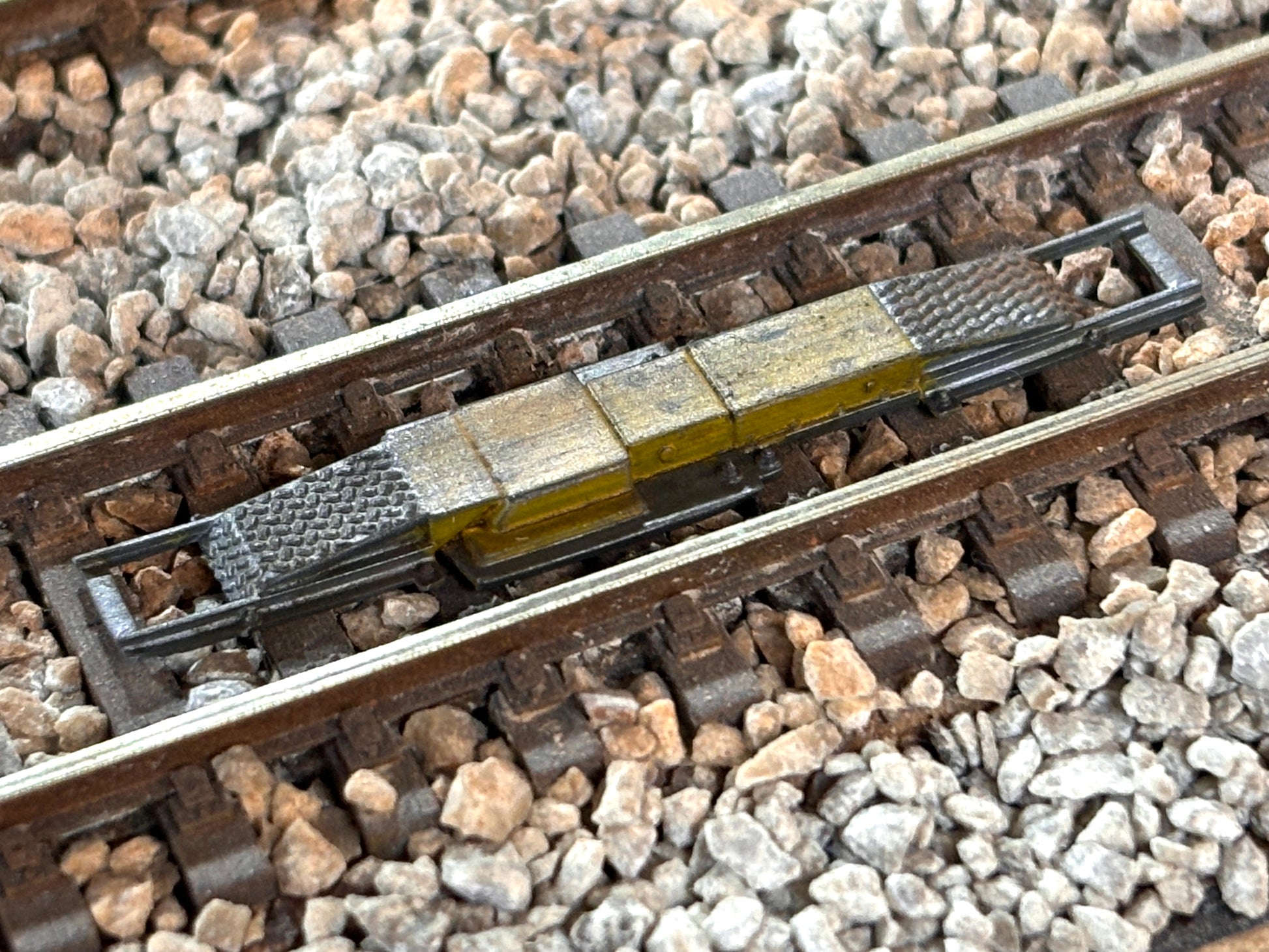 AWS Ramp, bi-directional weathered for Model railway 