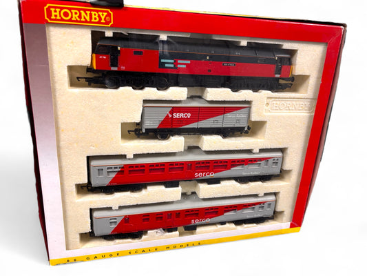 Hornby R2437 Serco train pack containing Class 47 diesel, 2 Mk2 coaches and 1 VDA wagon
