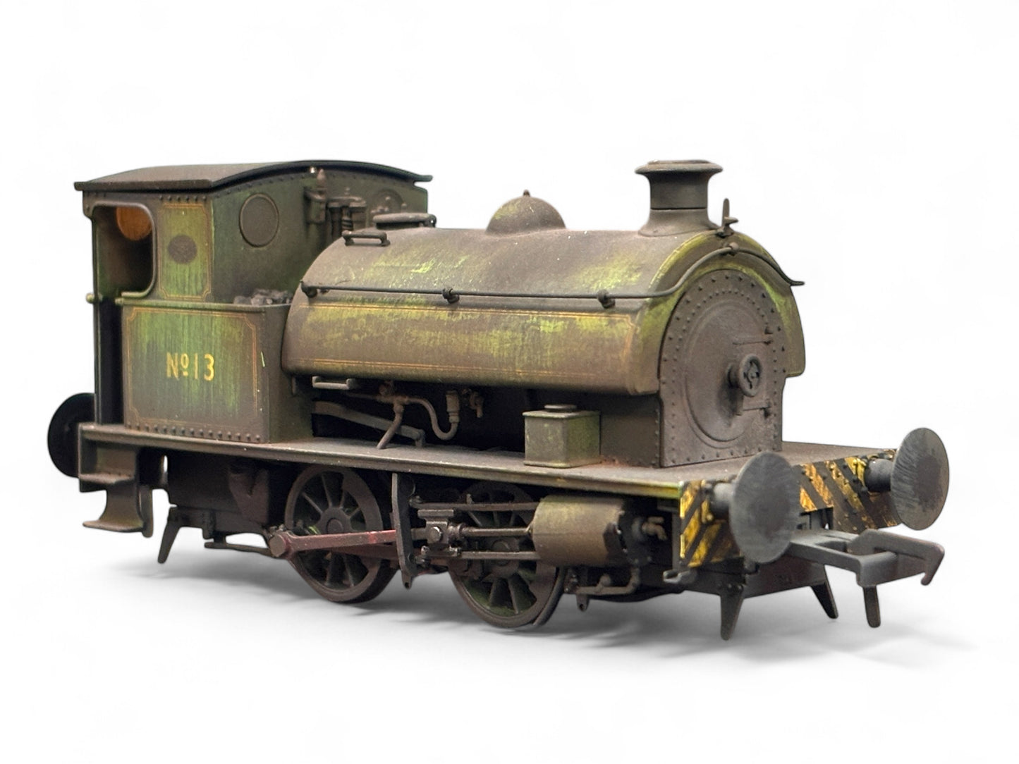 Dapol 4S-024-008 Hawthorn Leslie 0-4-0 Yellow Chevrons Heavy Weathered