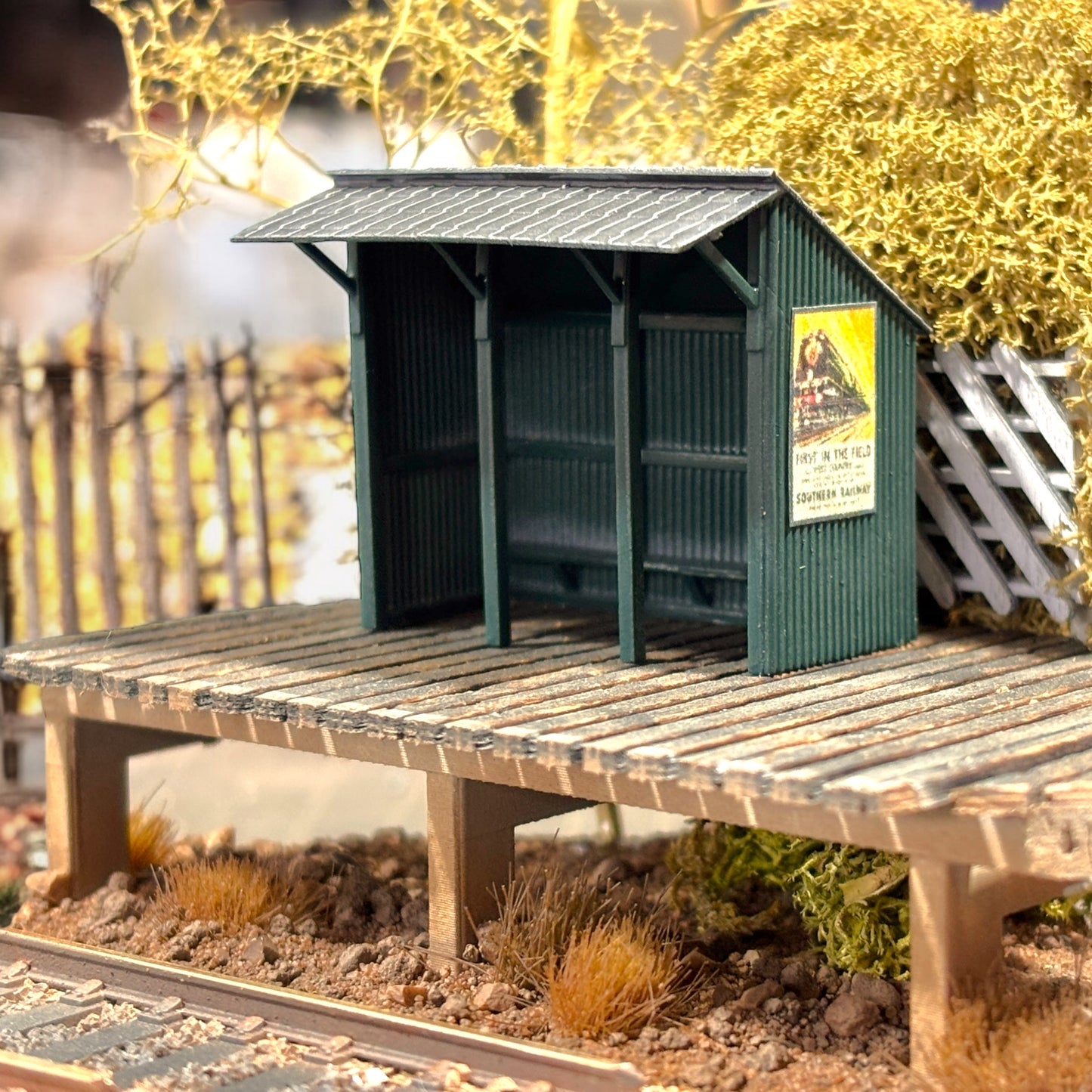 Corrugated Tin Shelter Large with Shingle Roof- OO