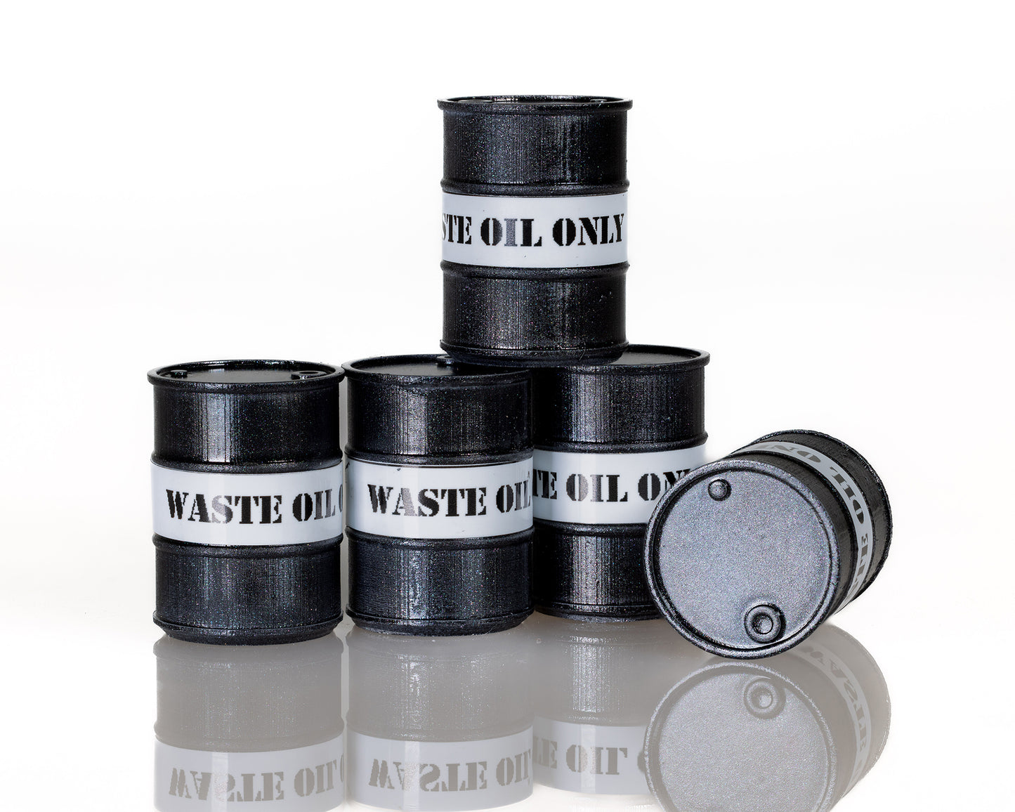 Waste Oil Drums - Black - O Gauge