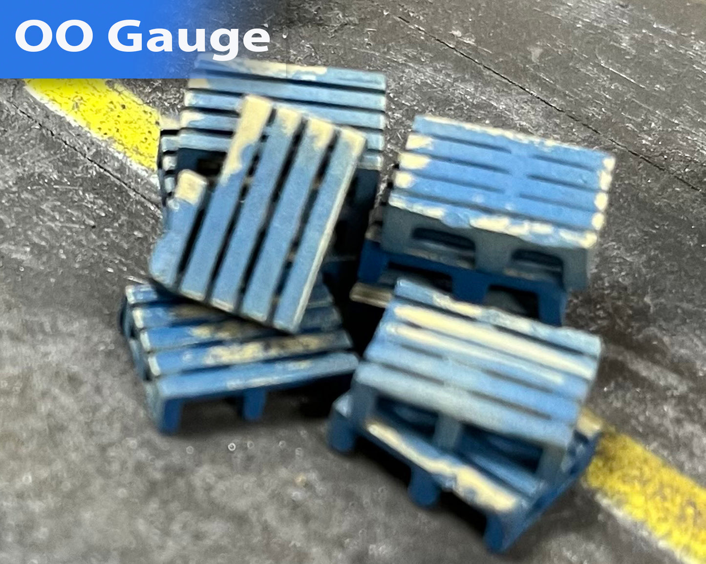 Shipping Pallets - Blue Weathered - OO Gauge