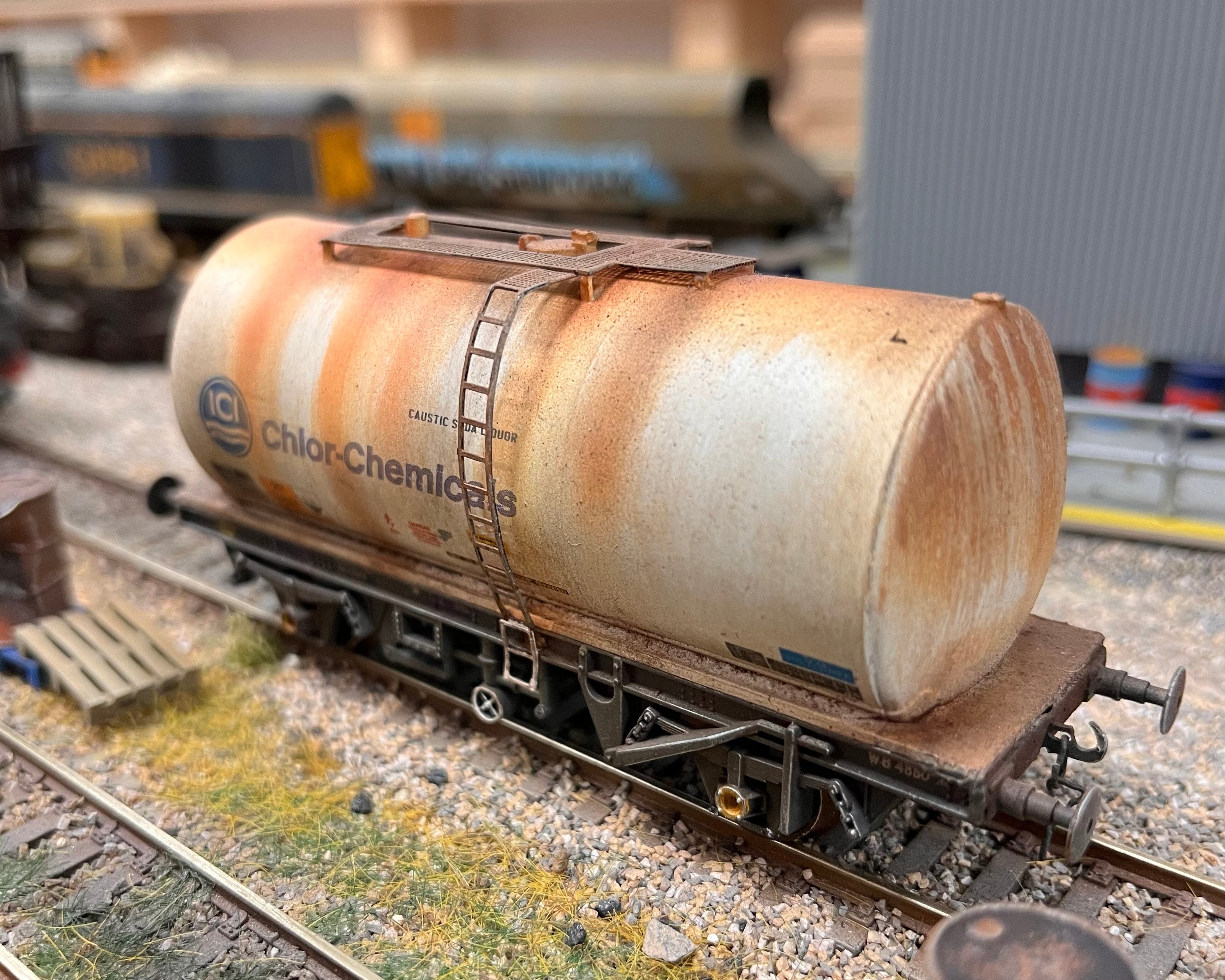 Oo gauge tank sales wagons