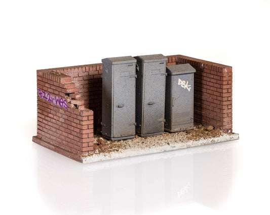 Retaining Wall with Relay Boxes (A002)